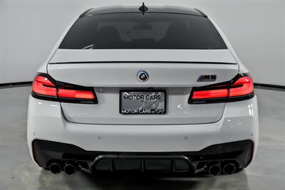 2023 BMW M5 COMPETITION   - Photo 11 - Joliet, IL 60435