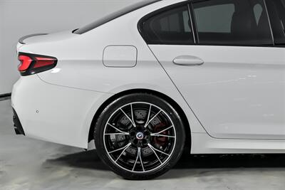 2023 BMW M5 COMPETITION   - Photo 13 - Joliet, IL 60435