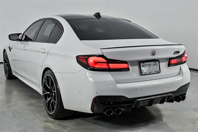 2023 BMW M5 COMPETITION   - Photo 10 - Joliet, IL 60435