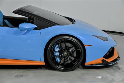 2017 Lamborghini Huracan LP 610-4 Spyder   - Photo 15 - Joliet, IL 60435