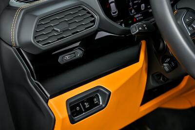 2022 Lamborghini Urus   - Photo 28 - Joliet, IL 60435
