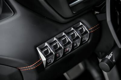 2012 Lamborghini Aventador LP 700-4   - Photo 28 - Joliet, IL 60435