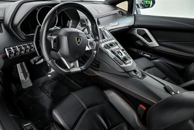 2012 Lamborghini Aventador LP 700-4   - Photo 24 - Joliet, IL 60435