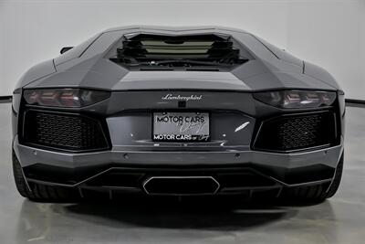 2012 Lamborghini Aventador LP 700-4   - Photo 10 - Joliet, IL 60435