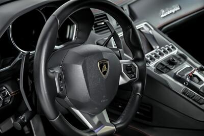 2012 Lamborghini Aventador LP 700-4   - Photo 27 - Joliet, IL 60435