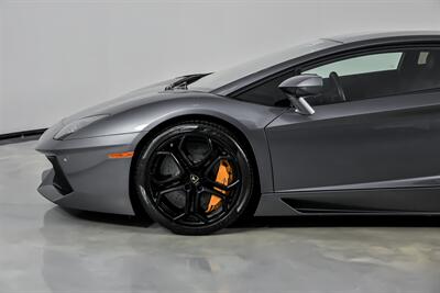2012 Lamborghini Aventador LP 700-4   - Photo 6 - Joliet, IL 60435