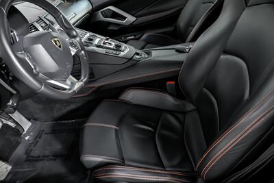 2012 Lamborghini Aventador LP 700-4   - Photo 25 - Joliet, IL 60435
