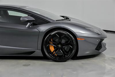 2012 Lamborghini Aventador LP 700-4   - Photo 14 - Joliet, IL 60435