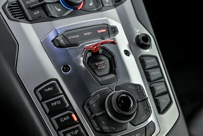 2012 Lamborghini Aventador LP 700-4   - Photo 37 - Joliet, IL 60435