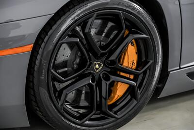 2012 Lamborghini Aventador LP 700-4   - Photo 17 - Joliet, IL 60435