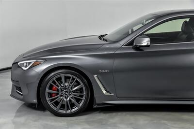 2017 INFINITI Q60 Red Sport 400   - Photo 7 - Joliet, IL 60435