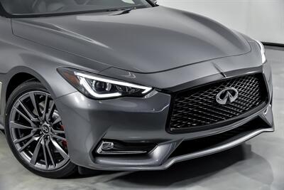 2017 INFINITI Q60 Red Sport 400   - Photo 3 - Joliet, IL 60435