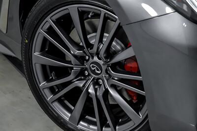 2017 INFINITI Q60 Red Sport 400   - Photo 4 - Joliet, IL 60435