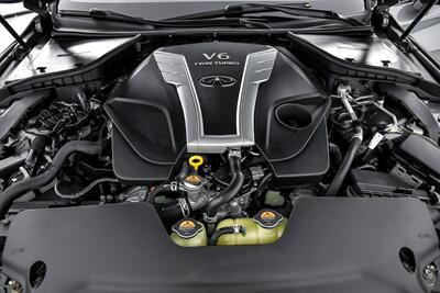 2017 INFINITI Q60 Red Sport 400   - Photo 17 - Joliet, IL 60435