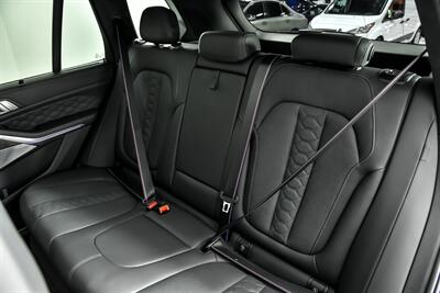 2023 BMW X5 M COMPETITION   - Photo 28 - Joliet, IL 60435