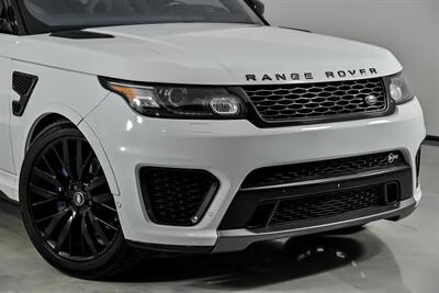 2017 Land Rover Range Rover Sport SVR   - Photo 3 - Joliet, IL 60435