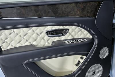 2021 Bentley Bentayga V8-FIRST EDITION-RARE JETSTREAM PAINT!   - Photo 18 - Joliet, IL 60435