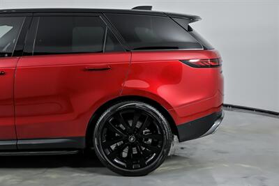 2024 Land Rover Range Rover Sport P360 SE   - Photo 9 - Joliet, IL 60435