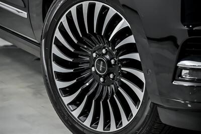 2020 Lincoln Navigator Black Label - Photo 4 - Joliet, IL 60435