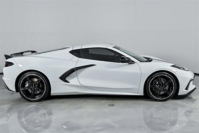 2020 Chevrolet Corvette Stingray   - Photo 14 - Joliet, IL 60435