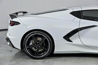 2020 Chevrolet Corvette Stingray   - Photo 13 - Joliet, IL 60435