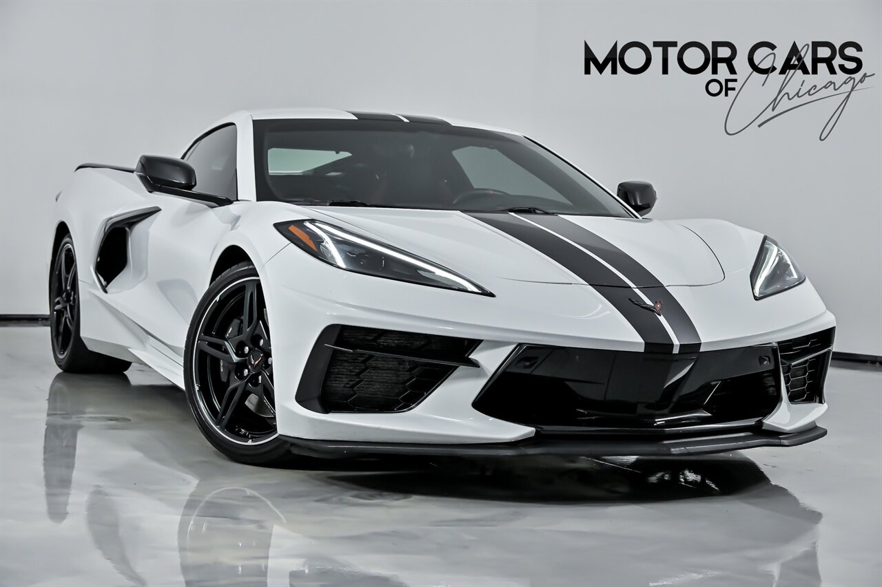 2020 Chevrolet Corvette Stingray - Photo 1 - Joliet, IL 60435