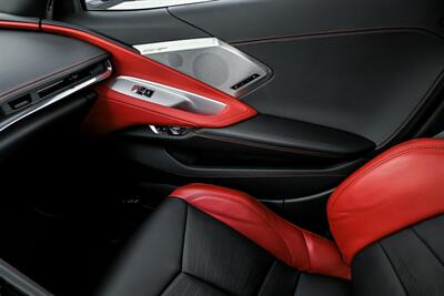 2020 Chevrolet Corvette Stingray   - Photo 41 - Joliet, IL 60435