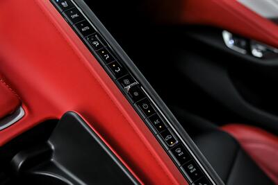 2020 Chevrolet Corvette Stingray   - Photo 39 - Joliet, IL 60435