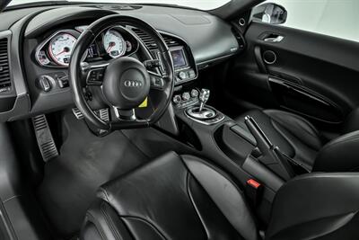 2011 Audi R8 5.2 quattro   - Photo 23 - Joliet, IL 60435