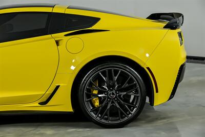 2016 Chevrolet Corvette Z06 3LZ-RARE MANUAL-CERAMICS & COMP SEATS   - Photo 9 - Joliet, IL 60435