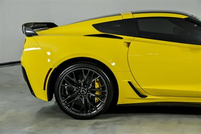 2016 Chevrolet Corvette Z06 3LZ-RARE MANUAL-CERAMICS & COMP SEATS   - Photo 13 - Joliet, IL 60435