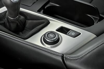 2016 Chevrolet Corvette Z06 3LZ-RARE MANUAL-CERAMICS & COMP SEATS   - Photo 35 - Joliet, IL 60435