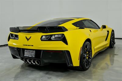 2016 Chevrolet Corvette Z06 3LZ-RARE MANUAL-CERAMICS & COMP SEATS   - Photo 12 - Joliet, IL 60435