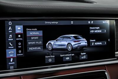 2020 Porsche Panamera GTS Sport Turismo - Photo 38 - Joliet, IL 60435