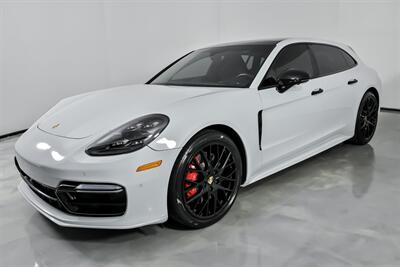 2020 Porsche Panamera GTS Sport Turismo - Photo 6 - Joliet, IL 60435