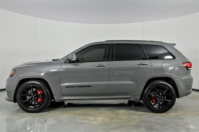 2019 Jeep Grand Cherokee SRT   - Photo 8 - Joliet, IL 60435