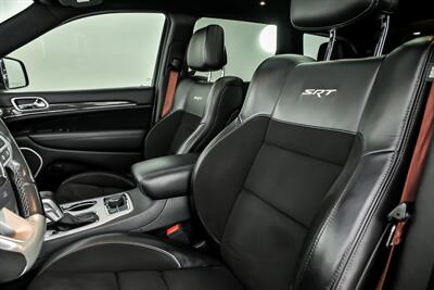 2019 Jeep Grand Cherokee SRT   - Photo 23 - Joliet, IL 60435