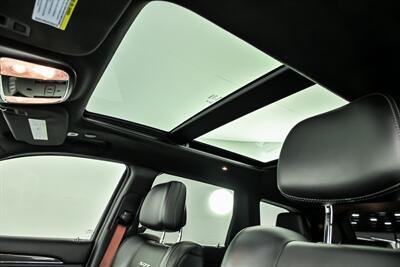 2019 Jeep Grand Cherokee SRT   - Photo 24 - Joliet, IL 60435