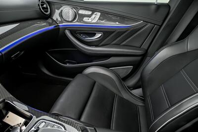 2019 Mercedes-Benz AMG E 63 S   - Photo 41 - Joliet, IL 60435