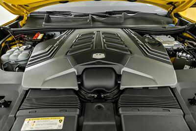 2019 Lamborghini Urus -STARLIGHT HEADLINER-CUSTOM AUDIO   - Photo 17 - Joliet, IL 60435