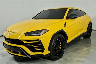 2019 Lamborghini Urus -STARLIGHT HEADLINER-CUSTOM AUDIO   - Photo 6 - Joliet, IL 60435