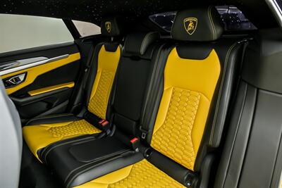 2019 Lamborghini Urus -STARLIGHT HEADLINER-CUSTOM AUDIO   - Photo 25 - Joliet, IL 60435