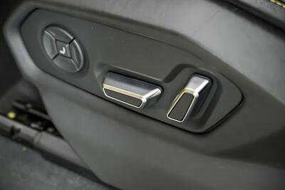 2019 Lamborghini Urus -STARLIGHT HEADLINER-CUSTOM AUDIO   - Photo 27 - Joliet, IL 60435
