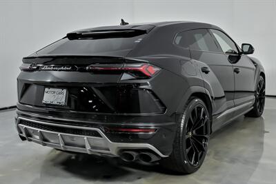 2019 Lamborghini Urus   - Photo 12 - Joliet, IL 60435