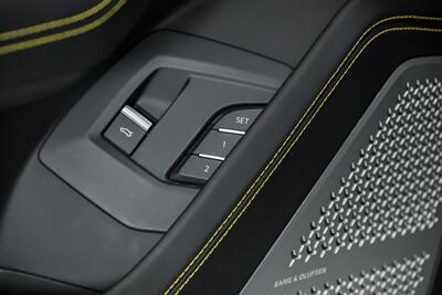 2019 Lamborghini Urus   - Photo 19 - Joliet, IL 60435