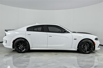 2023 Dodge Charger Scat Pack Widebody   - Photo 14 - Joliet, IL 60435
