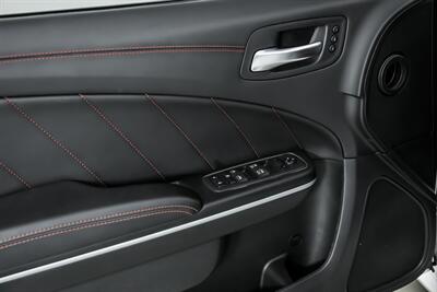 2023 Dodge Charger Scat Pack Widebody   - Photo 18 - Joliet, IL 60435