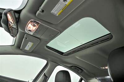 2017 Chevrolet SS   - Photo 25 - Joliet, IL 60435