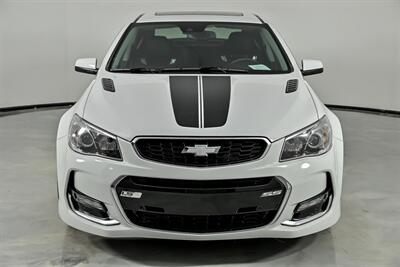 2017 Chevrolet SS   - Photo 5 - Joliet, IL 60435