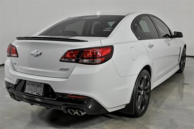 2017 Chevrolet SS   - Photo 13 - Joliet, IL 60435